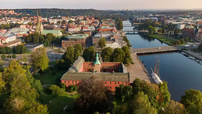 Händer i Hlamstad 2026